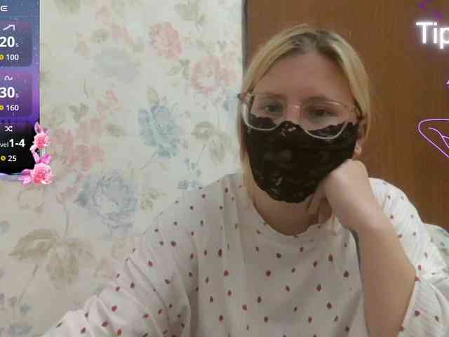 Lilithaa webcam