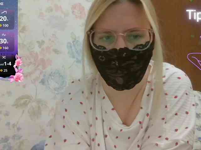 Lilithaa webcam