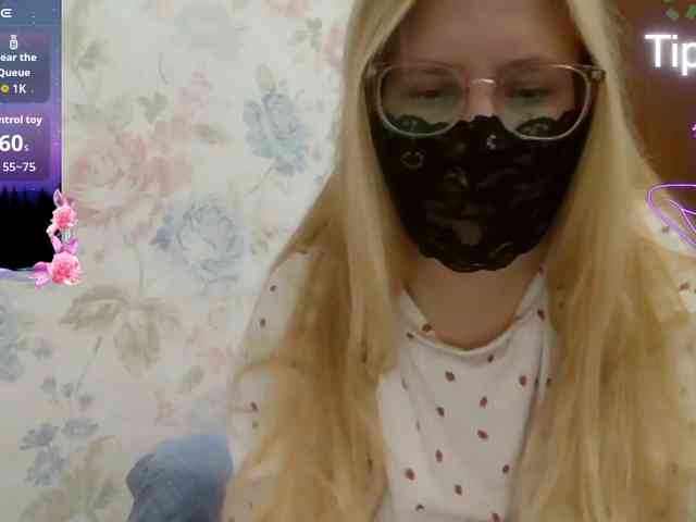 Lilithaa webcam