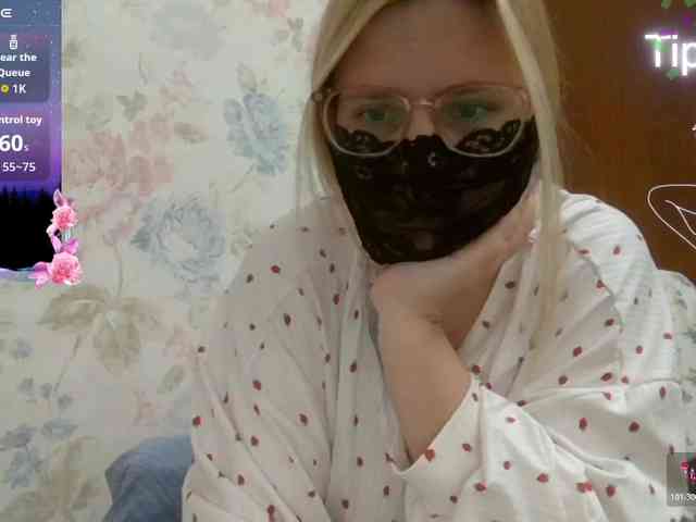 Lilithaa webcam