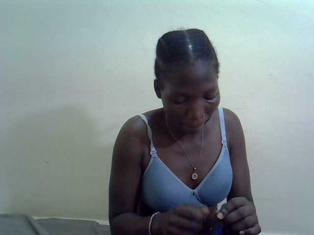 Slimkittey on BongaCams 