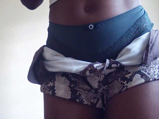 MlleKali's BongaCams show and profile