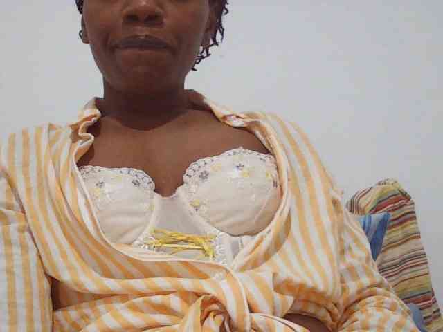 MlleKali webcam