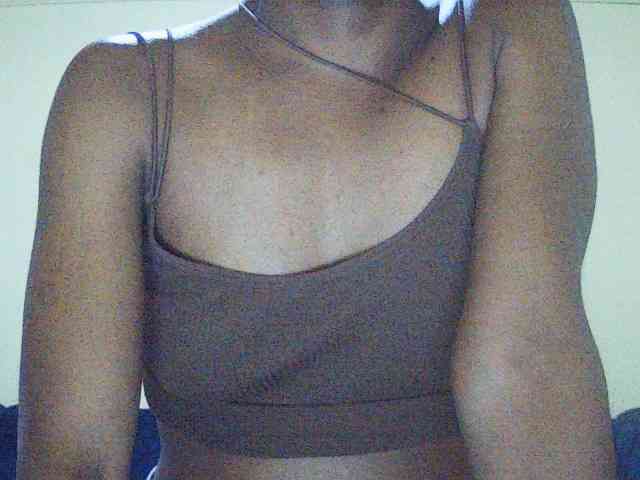 MlleKali webcam