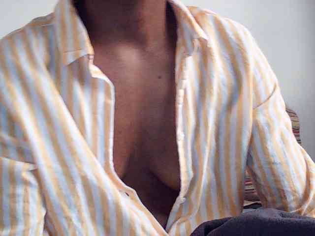 MlleKali webcam