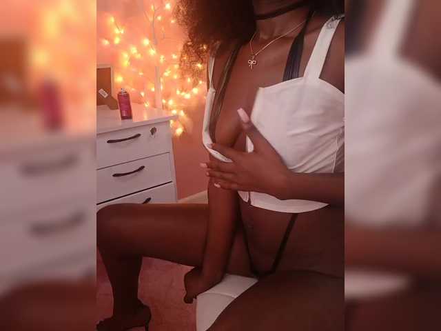  NaughtyCherie chat room