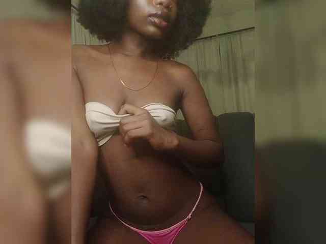 NaughtyCherie webcam