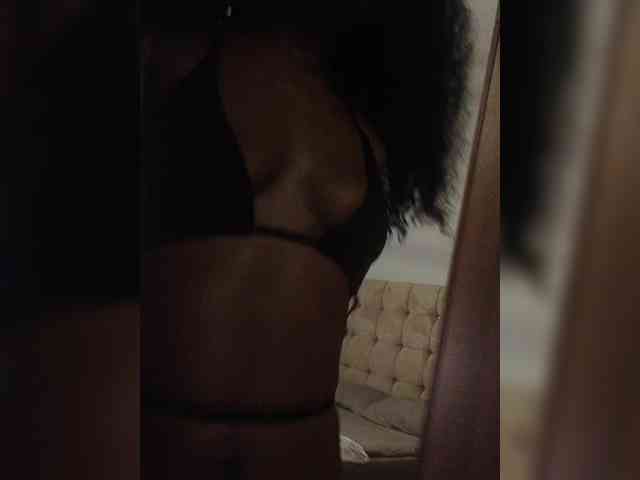 NaughtyCherie webcam