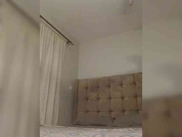 NaughtyCherie webcam