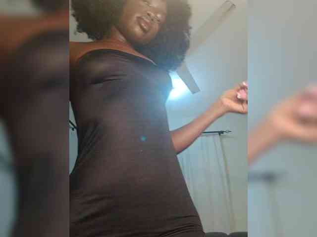 NaughtyCherie webcam