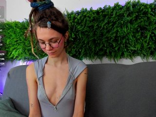 Rin-Skylar Porn Show