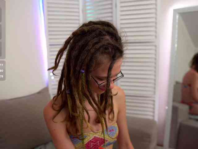 live strip chat Rin-Skylar
