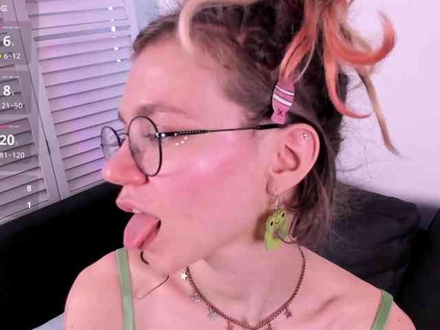 Rin-Skylar webcam