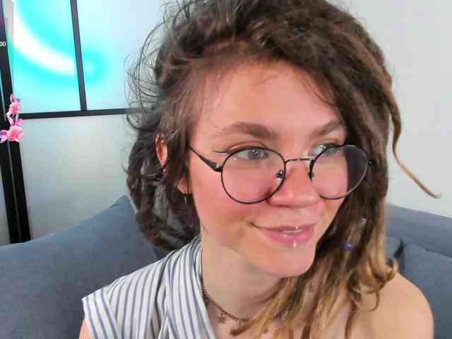 Rin-Skylar webcam