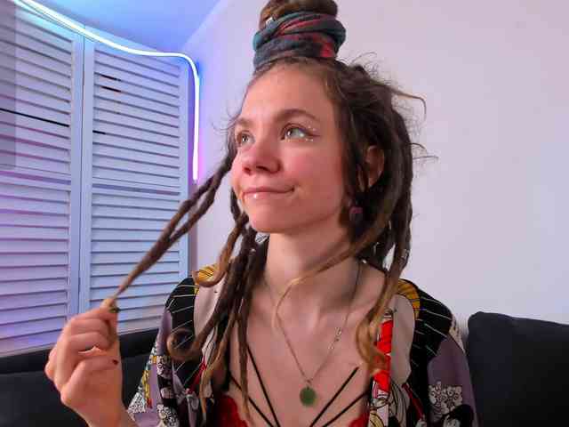 Rin-Skylar webcam