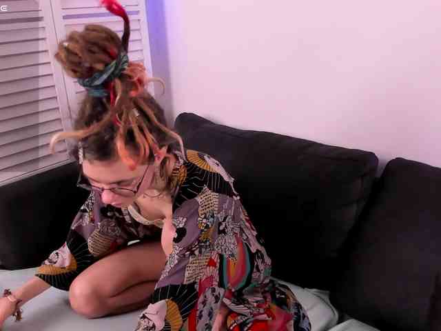 Rin-Skylar webcam