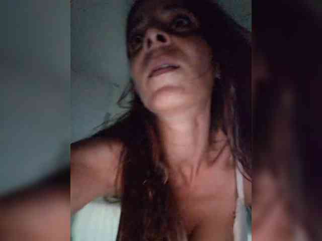 nude amateur webcam Viola18