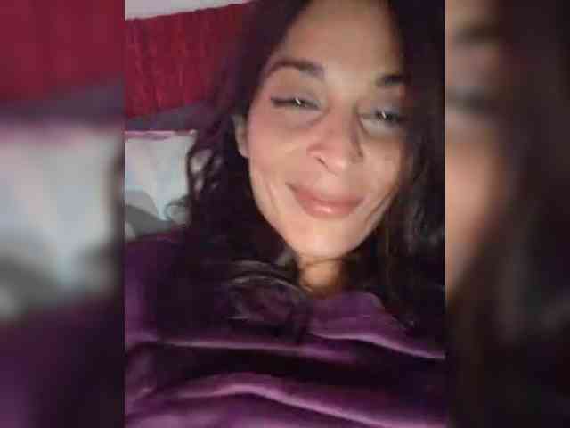 Viola18 Live Webcam on BongaCams