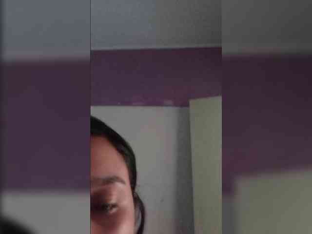 Emmylion8 Live Webcam on BongaCams