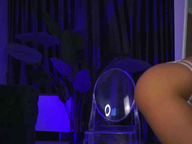 MeghanHazel webcam