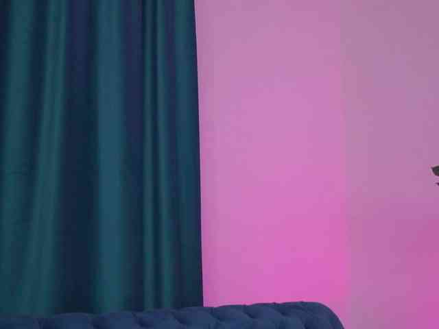 MeghanHazel webcam