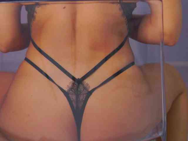 MeghanHazel webcam