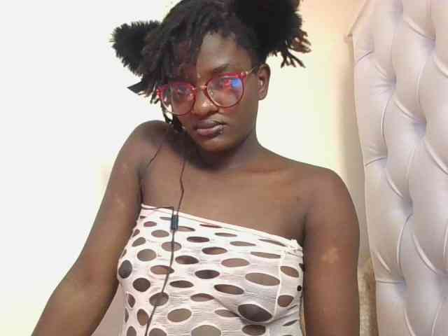 ebonychoco webcam