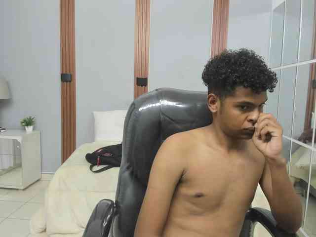 Boylittle19cmq