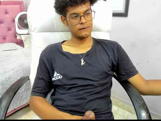 Boylittle19cmq