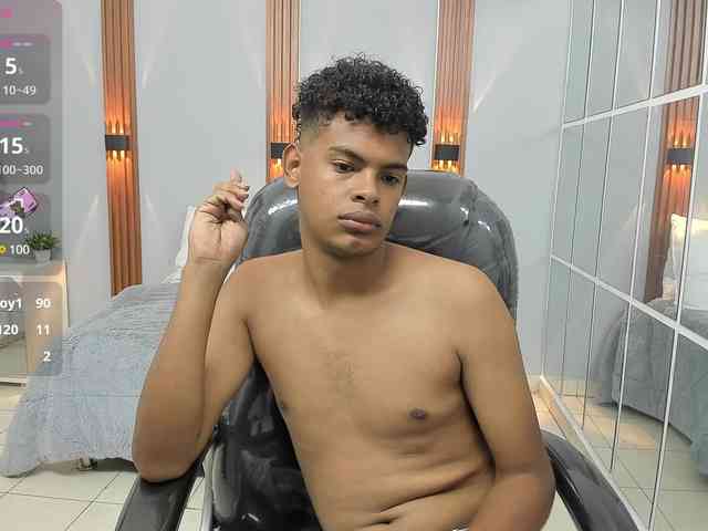 Boylittle19cmq