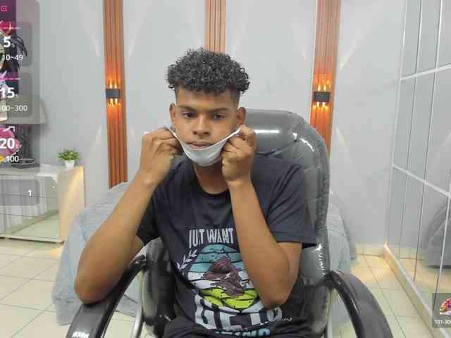 Boylittle19cmq