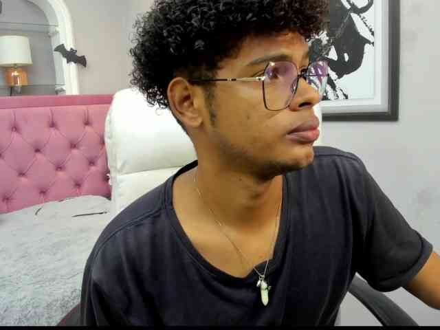 Boylittle19cmq