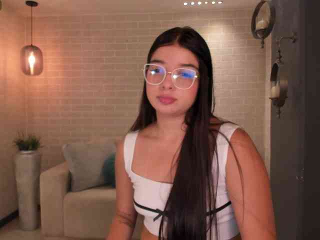 AlanaCardona webcam