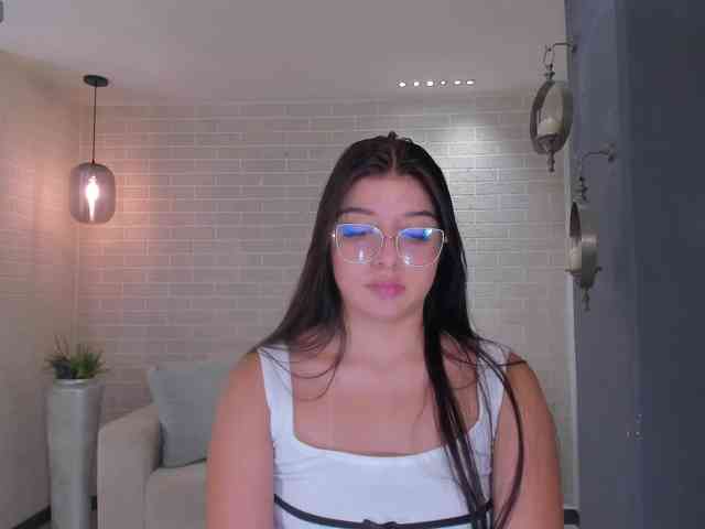 AlanaCardona webcam