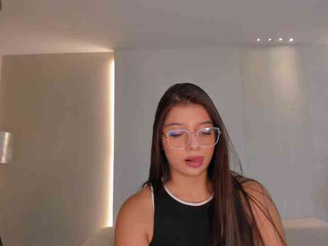 AlanaCardona webcam