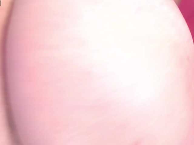 ElizabethBennet's BongaCams show and profile