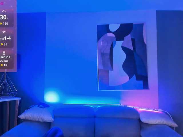 ElizabethBennet's BongaCams show and profile