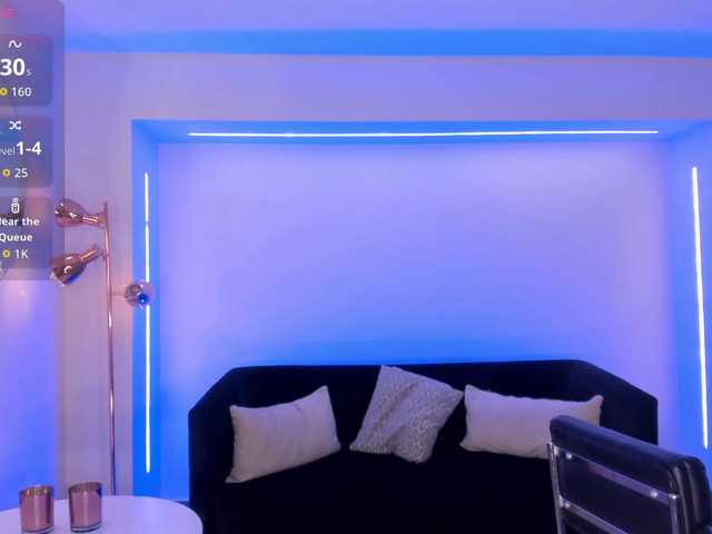 ElizabethBennet's BongaCams show and profile