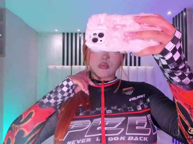 ElizabethBennet's BongaCams show and profile