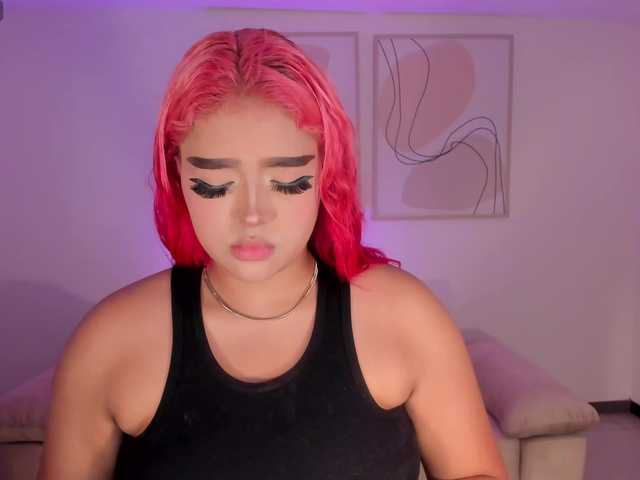 ElizabethBennet's BongaCams show and profile