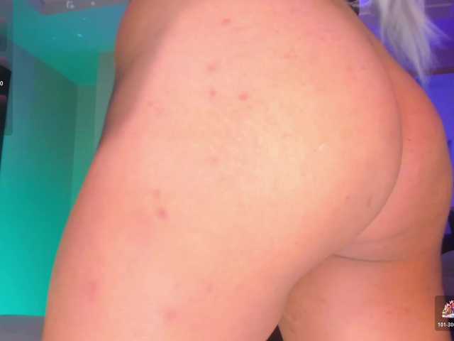 ElizabethBennet's BongaCams show and profile