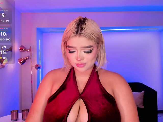 ElizabethBennet's BongaCams show and profile