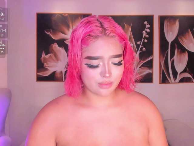 ElizabethBennet's BongaCams show and profile