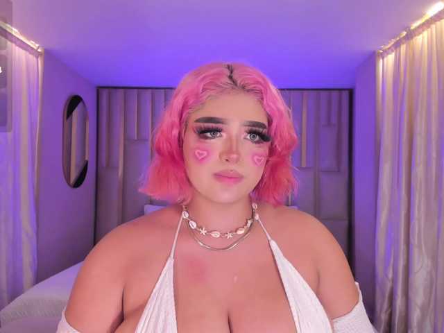 ElizabethBennet's BongaCams show and profile