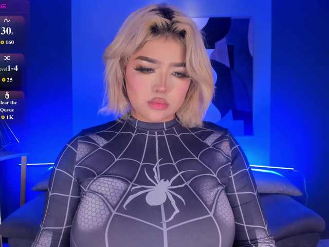 ElizabethBennet's BongaCams show and profile