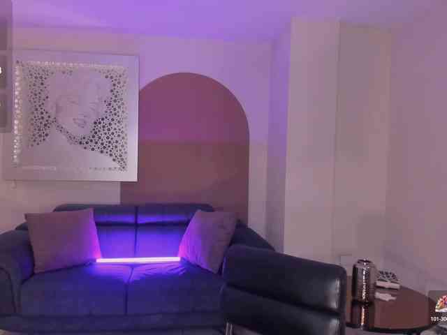 ElizabethBennet webcam