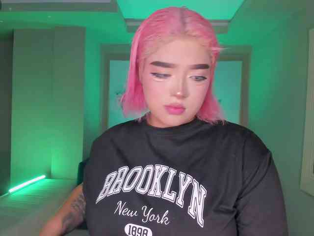 ElizabethBennet webcam