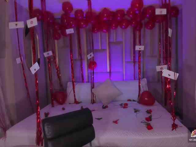 ElizabethBennet webcam