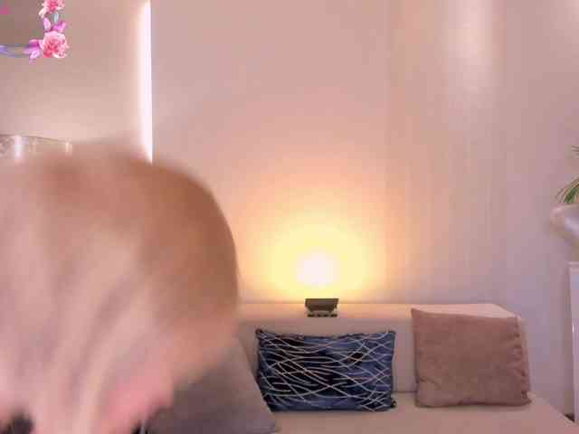 ElizabethBennet webcam