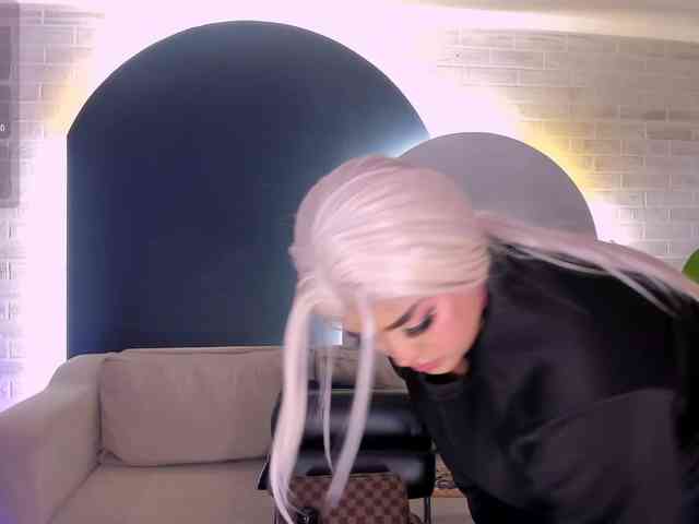 ElizabethBennet webcam